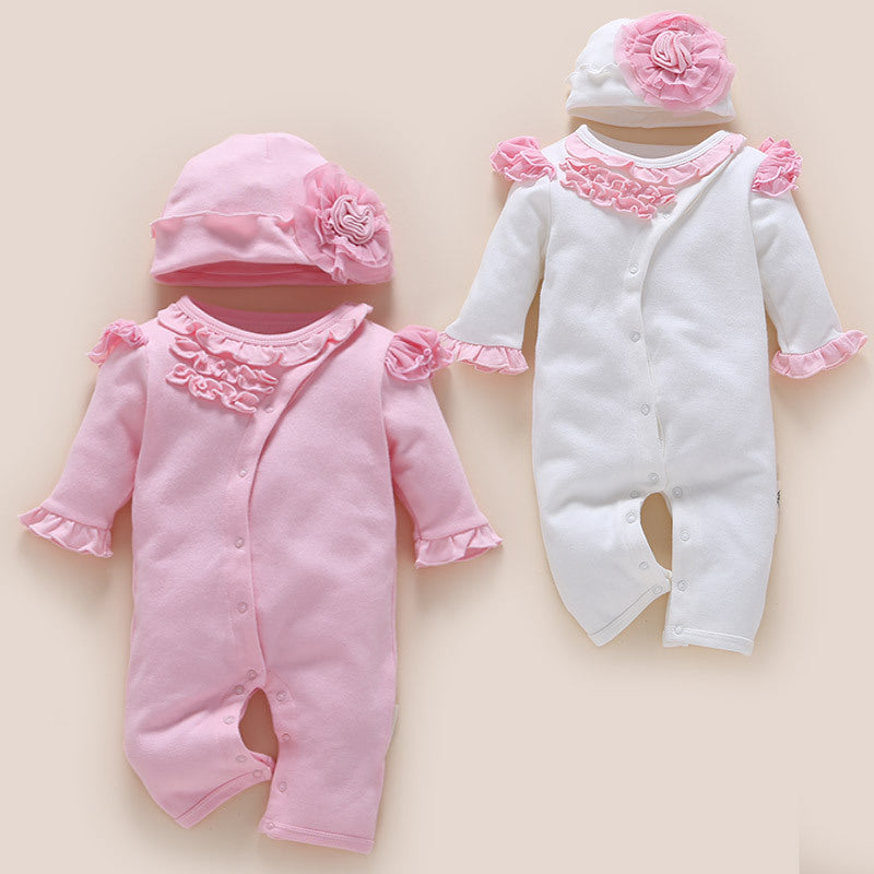 one-year-old baby wears newborn/ baby clothing romper jumpsuit