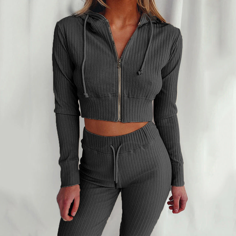 Hooded ,Long Sleeved ,Slim Fit /Sports And Leisure Suit