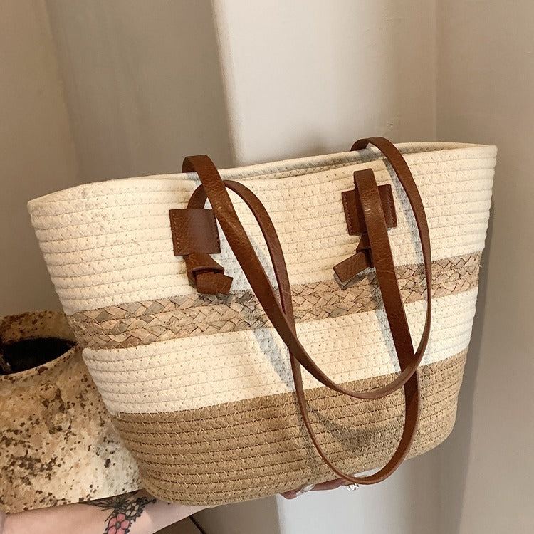 Straw Woven Tote Large Capacity Beach Shoulder Bag
