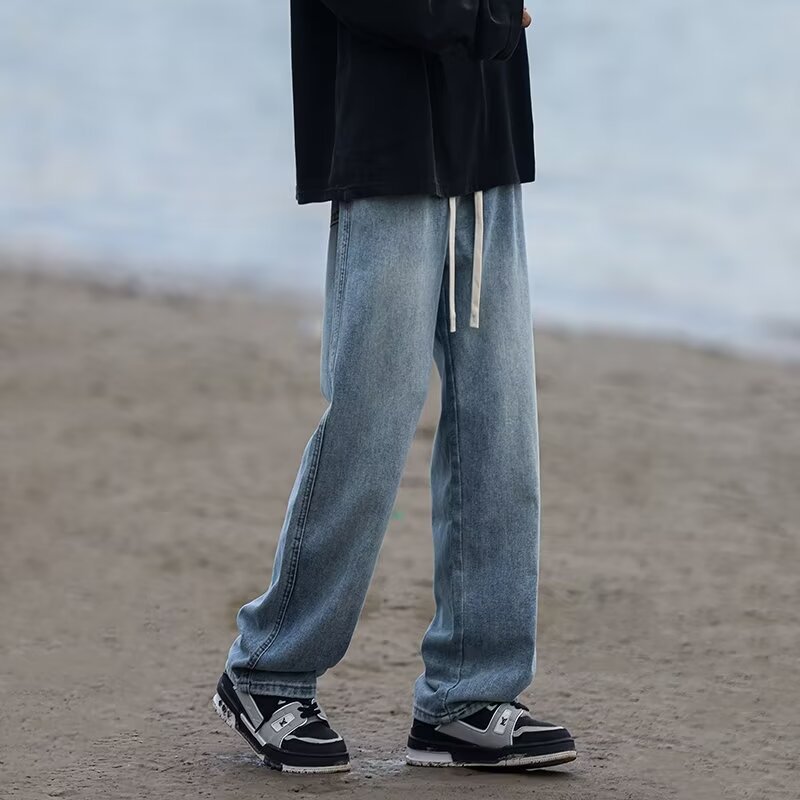 Loose Jeans ,popular- fashionable