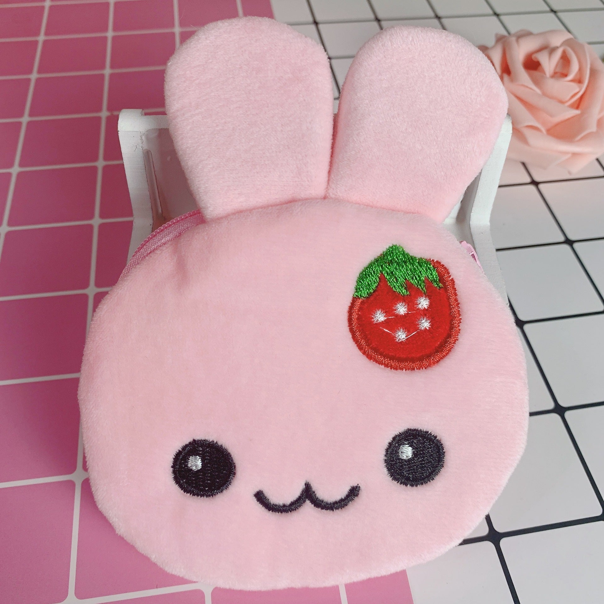Cartoon Cute Portable Mini Plush- Earphone /Key /Coin Purse