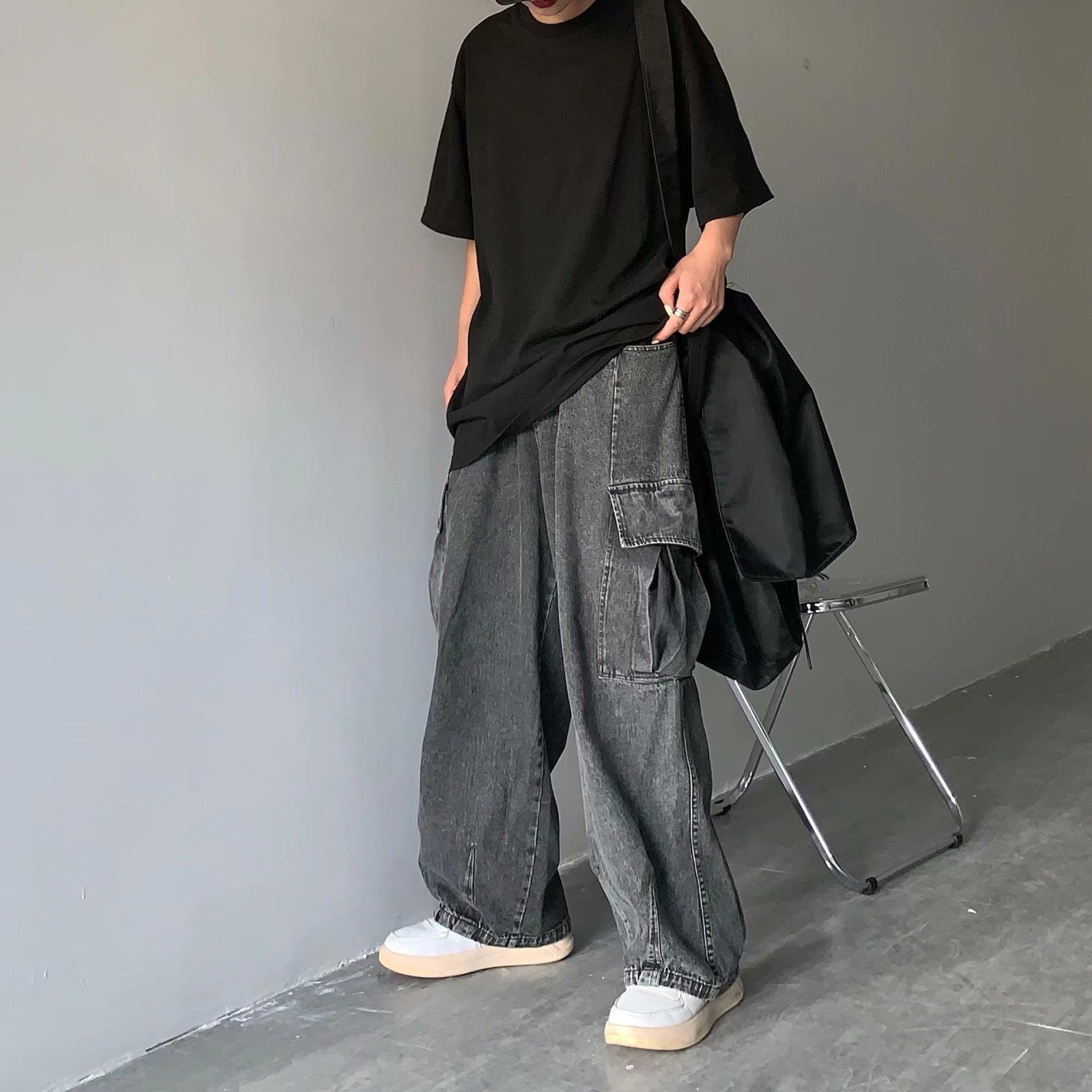 Retro Large Loose Pockets Cargo Jeans
