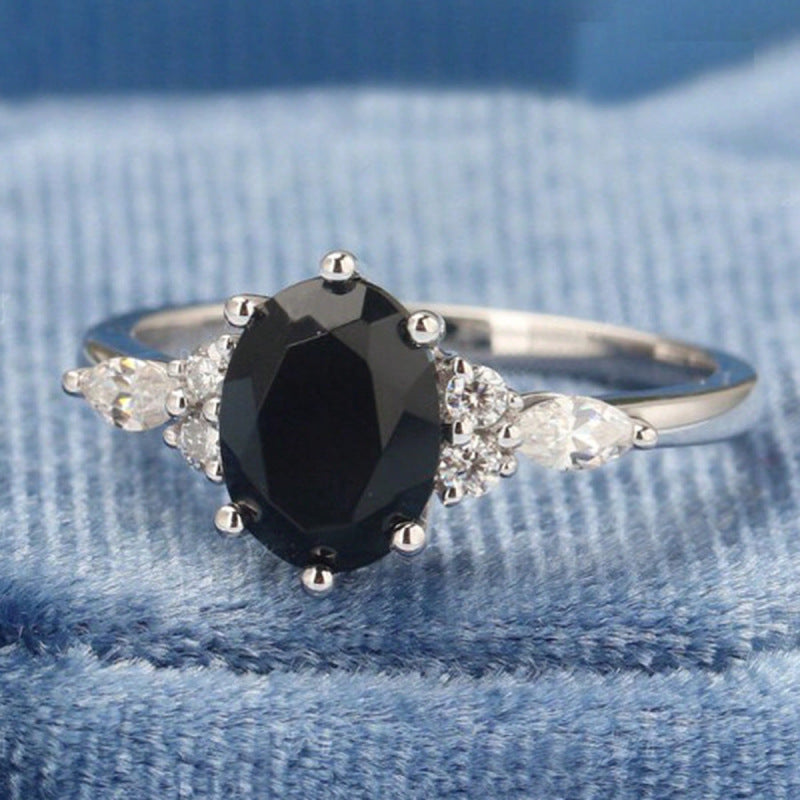 Emerald Zircon Ring Fashion