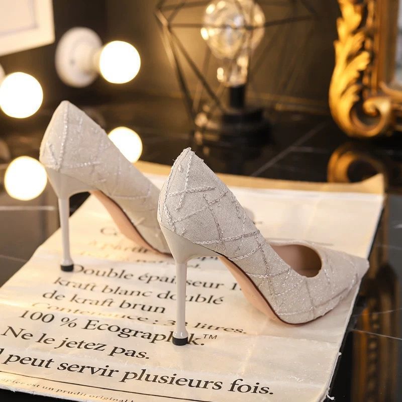 Small Heel Shoes -Fashion Design